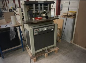 Drilling machine